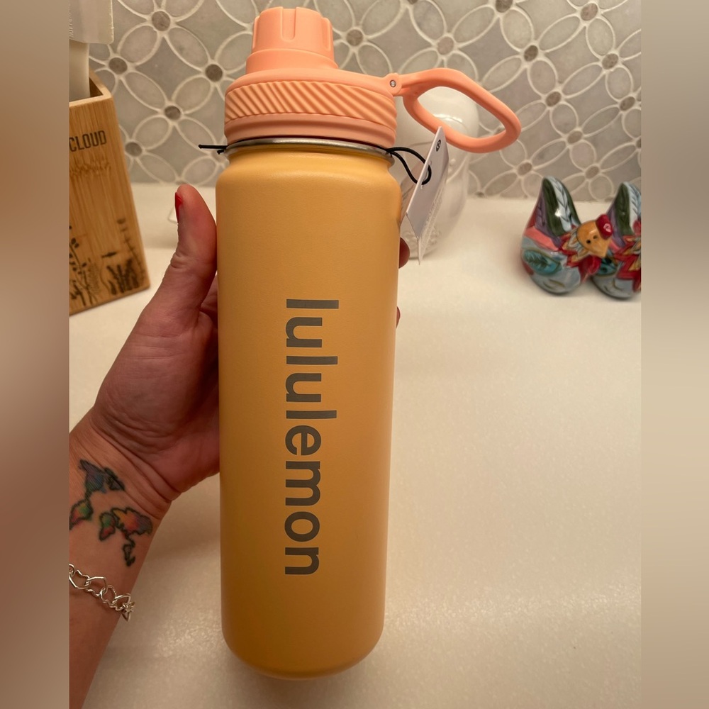 NWOT Lululemon Orange Back to Life Water Bottle 24oz